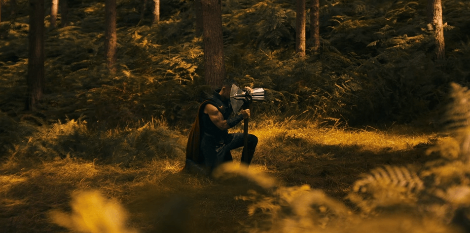 Avengers: Doomsday ganha novo teaser e revela Thor mais sério e com visual&nbsp;renovado