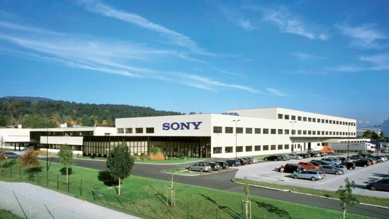 Maior fábrica de discos do PlayStation já está realocando funcionários para produzir outros produtos